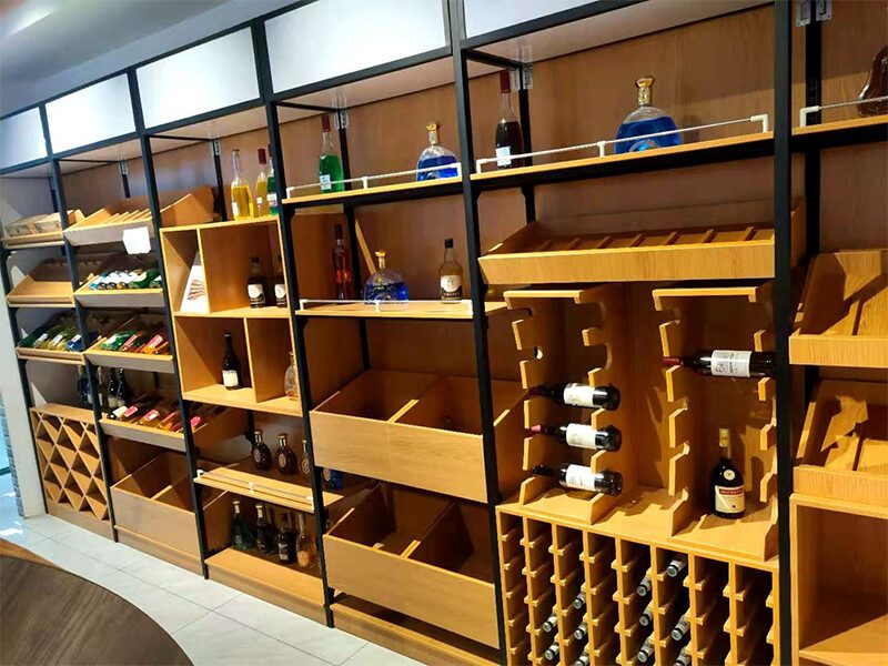 How to display the tobacco and wine showcase